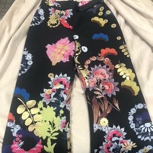 Cynthia Rowley scuba material wide length pants with fun floral pattern
